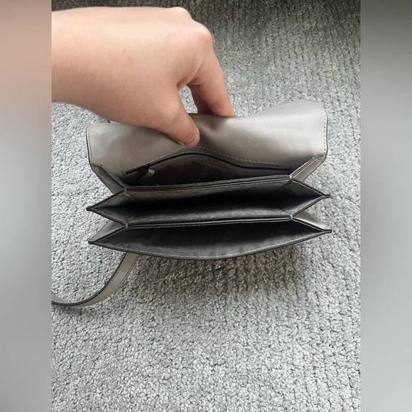 Michael Kors Crossbody Bag - Picture 5 of 9